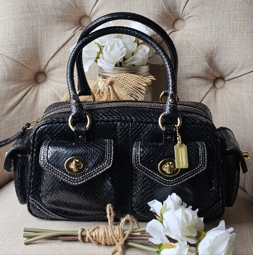 Vintage Coach Genuine Python Gallery Pocket Sachel # 8A84 ( Black ) - Picture 2 of 16